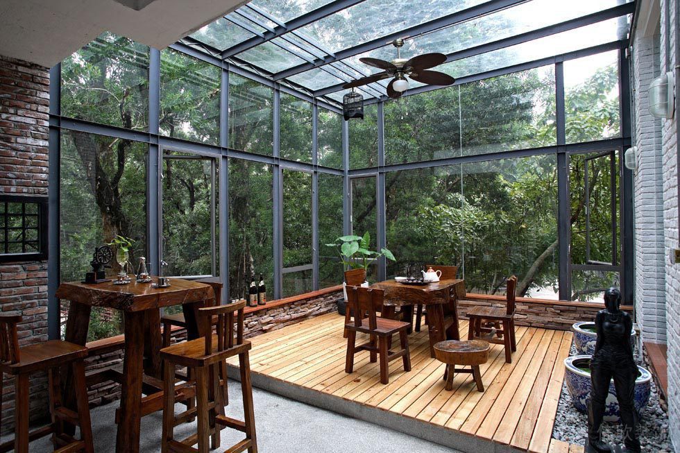 灰色鋼結(jié)構(gòu)陽(yáng)光房設(shè)計(jì)圖