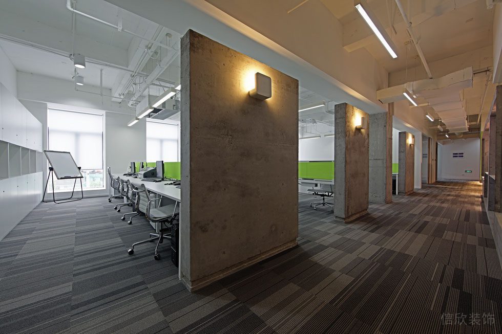 非常省錢的卓越科技有限公司辦公室裝修 非常省錢的卓越科技有限公司辦公室裝修