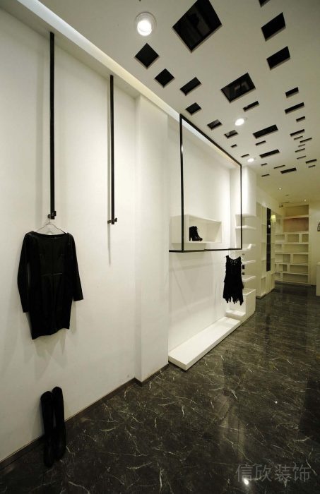 羅湖區(qū)服飾店裝修案例 羅湖區(qū)服飾店裝修案例