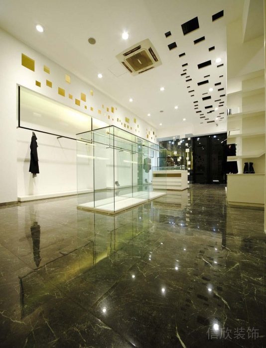 羅湖區(qū)服飾店裝修案例 羅湖區(qū)服飾店裝修案例