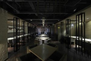 日本料理店安靜舒適的用餐區(qū)