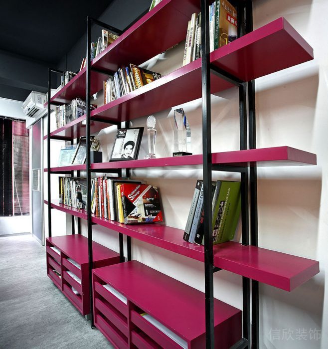 南山科技園現(xiàn)代辦公室裝修_書架