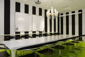 福田保稅區(qū)辦公室裝修_大會議室