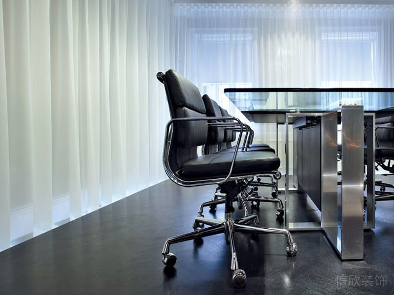 辦公室裝修會(huì)議室窗簾