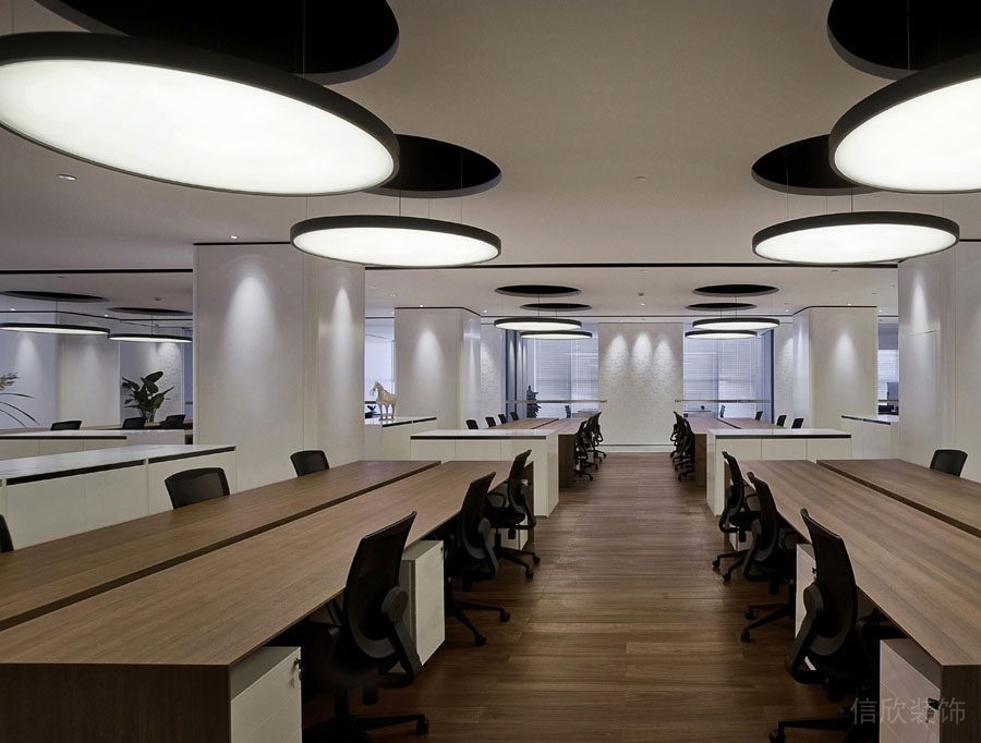 深圳南山區(qū)現(xiàn)代風(fēng)格辦公室裝修 深圳南山區(qū)現(xiàn)代風(fēng)格辦公室裝修