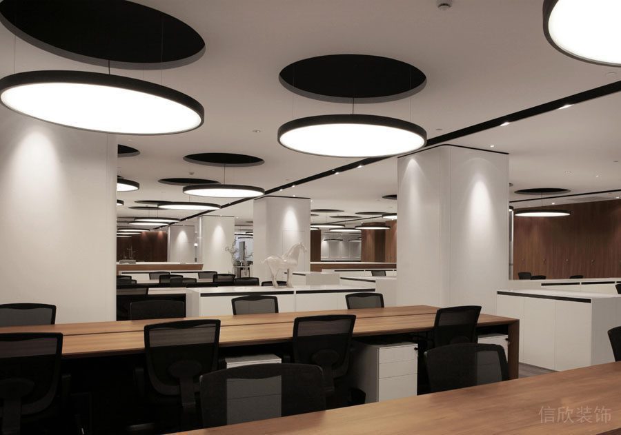 深圳南山區(qū)現(xiàn)代風(fēng)格辦公室裝修 深圳南山區(qū)現(xiàn)代風(fēng)格辦公室裝修