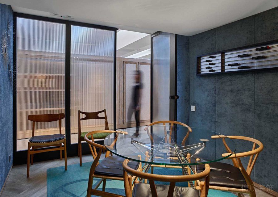 福田中心區(qū)辦公室裝修