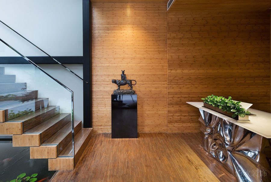 深圳羅湖東門辦公室裝修_樓梯