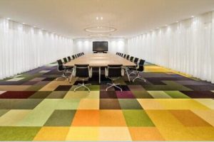 各色方形地毯拼接會(huì)議室設(shè)計(jì)