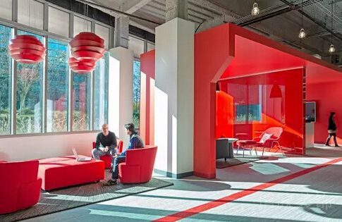 紅色創(chuàng)意設(shè)計(jì)現(xiàn)代開放洽談室