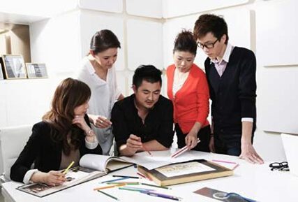 辦公室討論思維風(fēng)暴