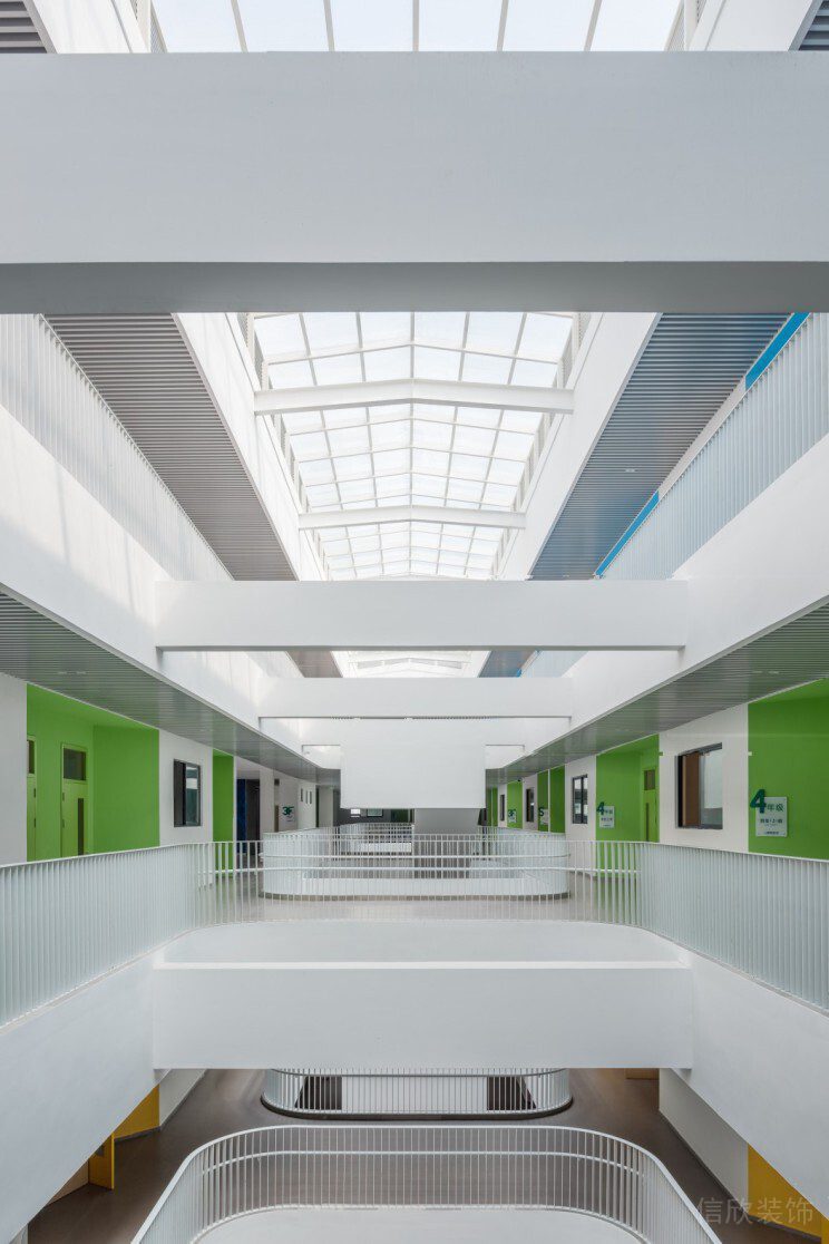 學(xué)校裝修設(shè)計(jì)樓層簡約現(xiàn)代