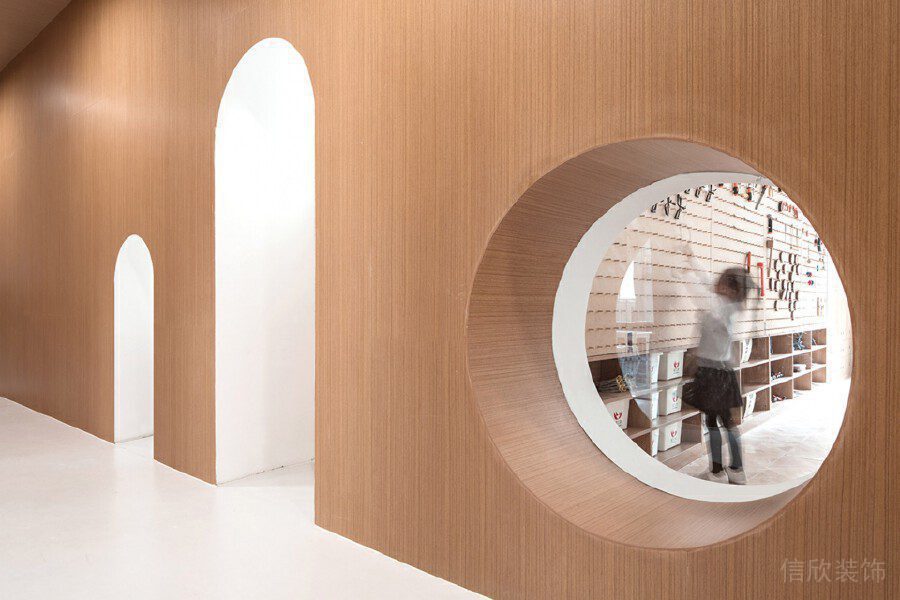 拱形創(chuàng)意過(guò)道裝修