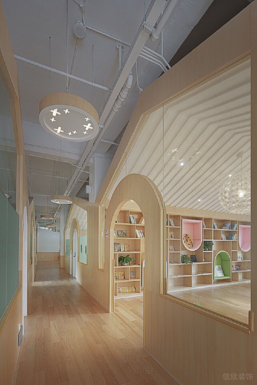 木屋式教室門面設(shè)計