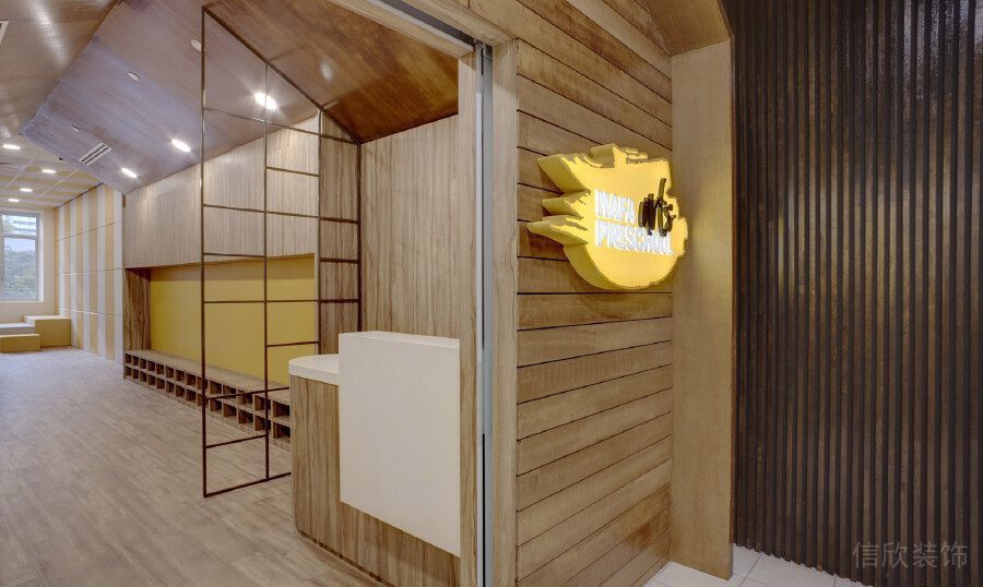 原木條形門面裝修設(shè)計