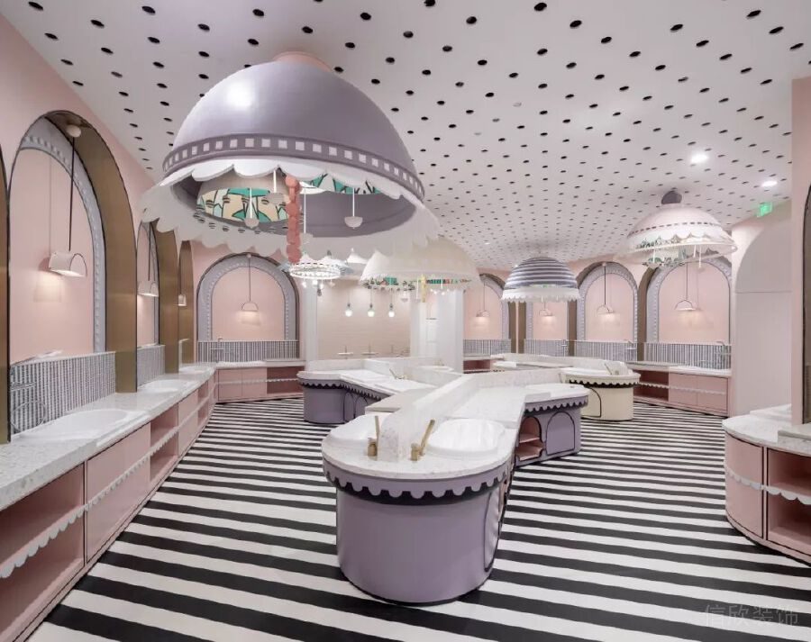 洗手臺夢幻粉紫色條紋童趣地板環(huán)形裝修圖