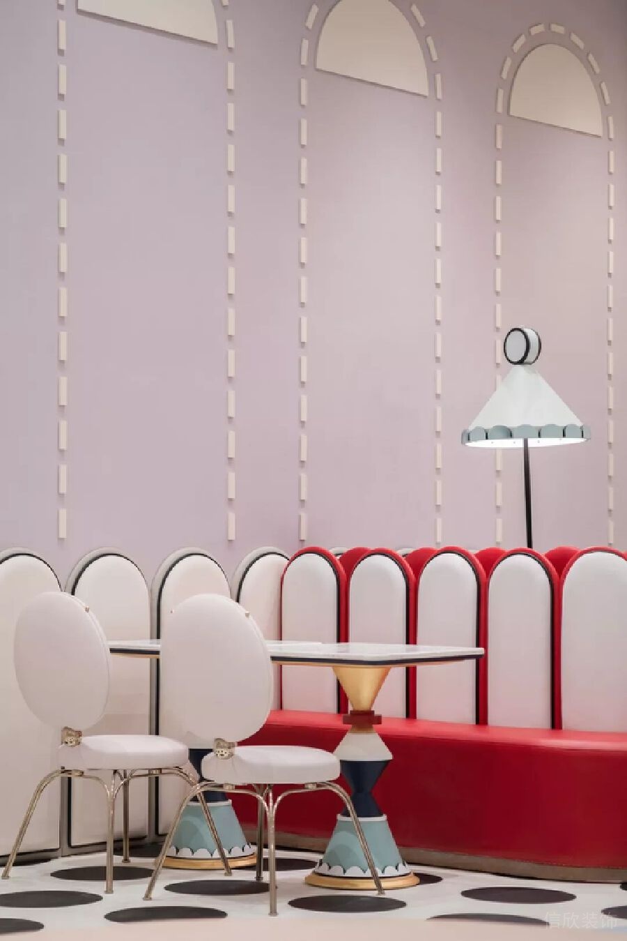 香芋紫墻體機構休息區(qū)