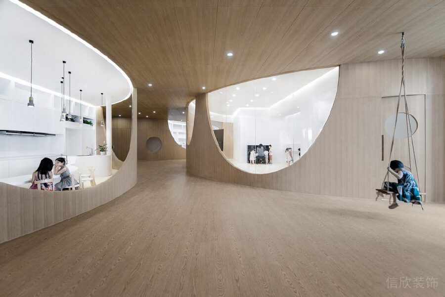 天花創(chuàng)意吊頂秋千楓木設(shè)計