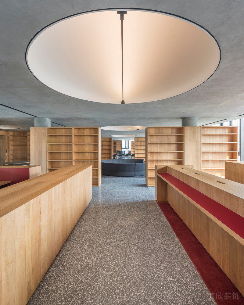 工業(yè)風(fēng)裝修設(shè)計原木風(fēng)過道裝修