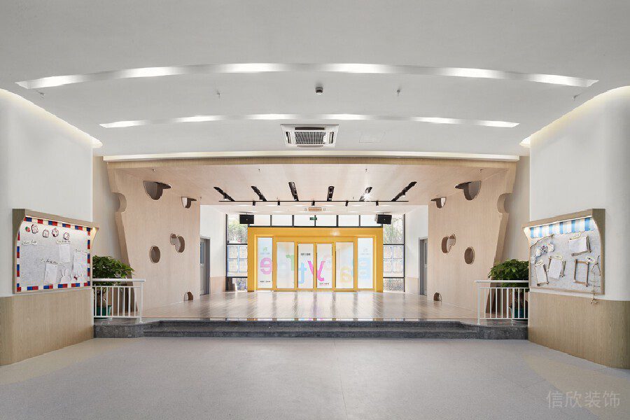 演播廳地臺木質(zhì)裝修設(shè)計