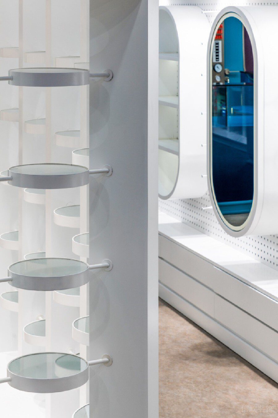 實驗室裝修玻璃衛(wèi)生溫感儲物柜設(shè)計