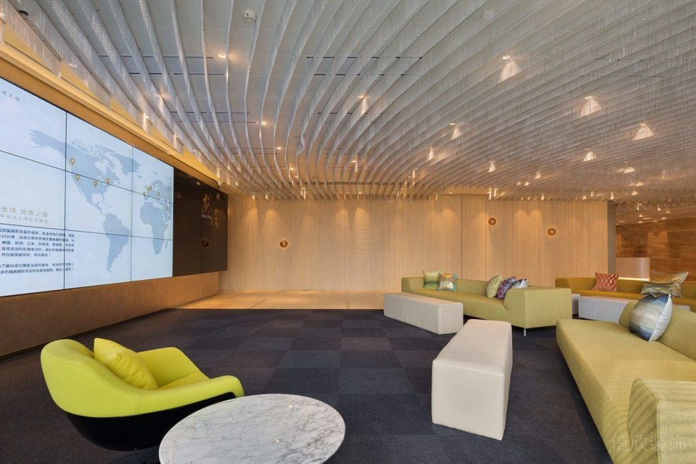 棋盤格地毯裝修設(shè)計(jì)辦公室會議室沙發(fā)裝修