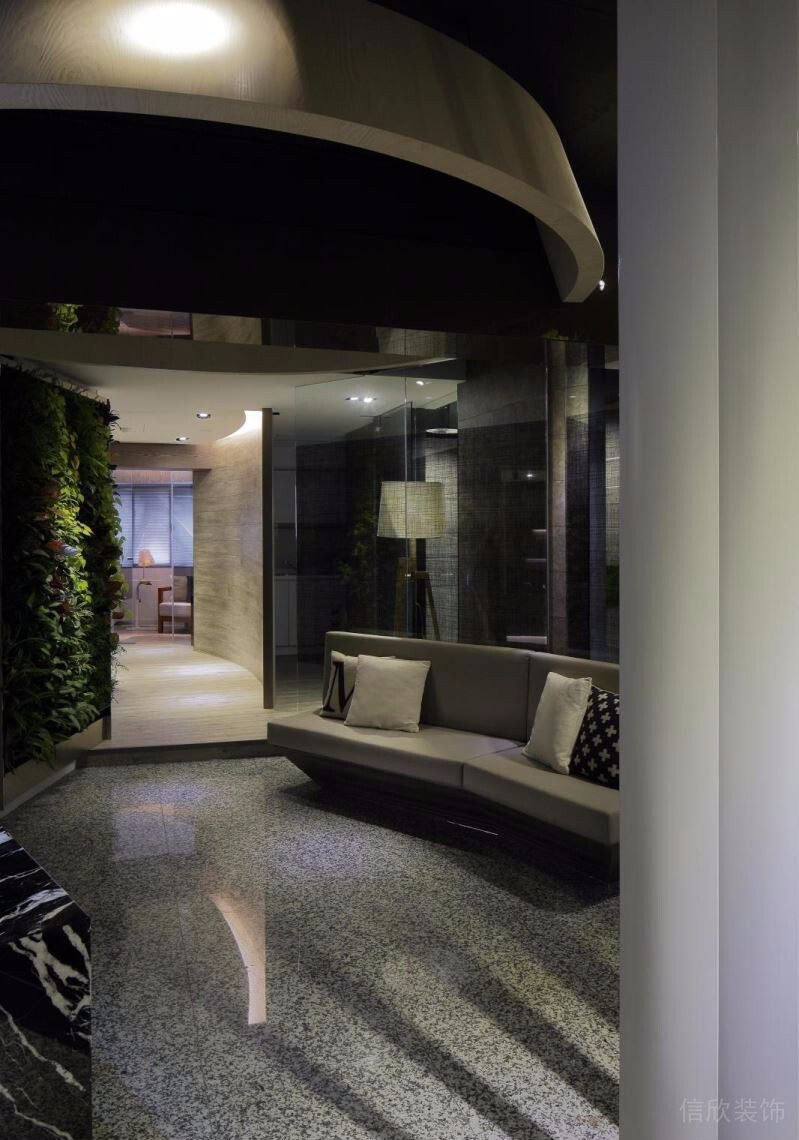 水磨石裝修設計休息區(qū)沙發(fā)懸空辦公室效果
