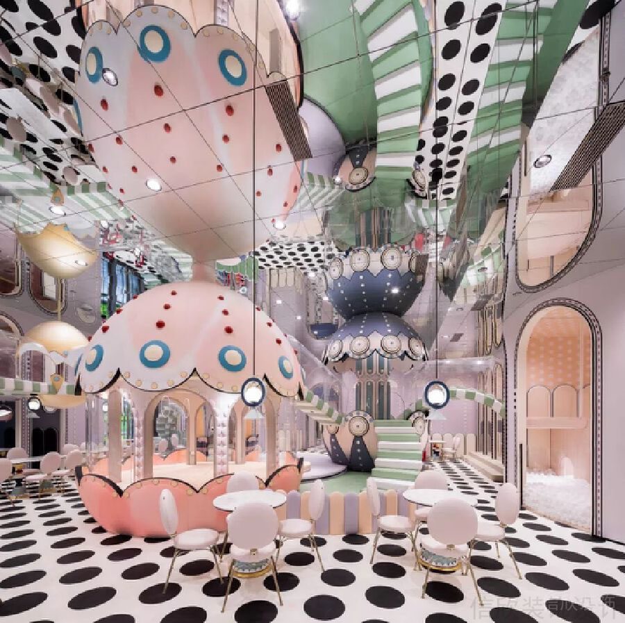 鏡面天花吊頂撥點創(chuàng)意設(shè)計軟包娛樂休息區(qū)