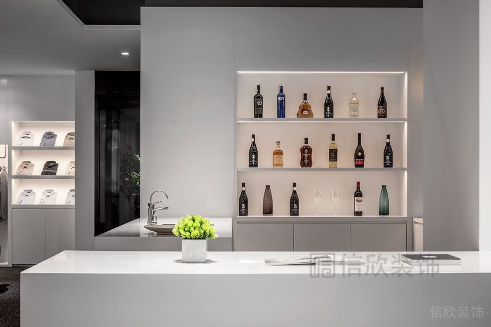 茶水吧臺(tái)純白墻體內(nèi)嵌式收納柜創(chuàng)意店鋪裝潢樣板間全屋定制售樓中心效果圖