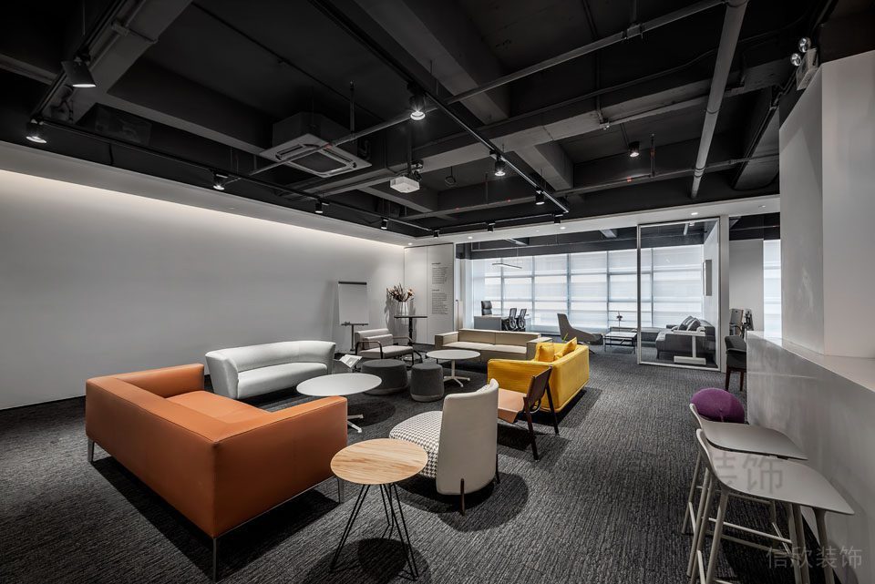 辦公室會(huì)議廳環(huán)境彩色皮革沙發(fā)裝修設(shè)計(jì)工業(yè)從過道休息區(qū)