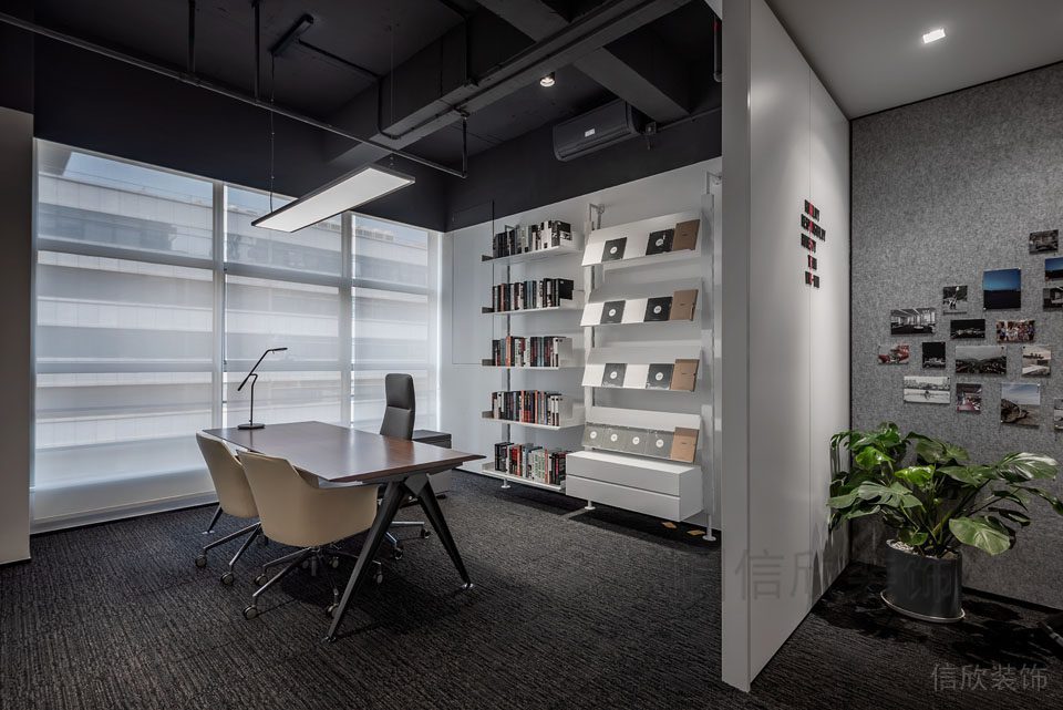 墻體隔斷設計書架陳列會議室楓木區(qū)域裝修效果