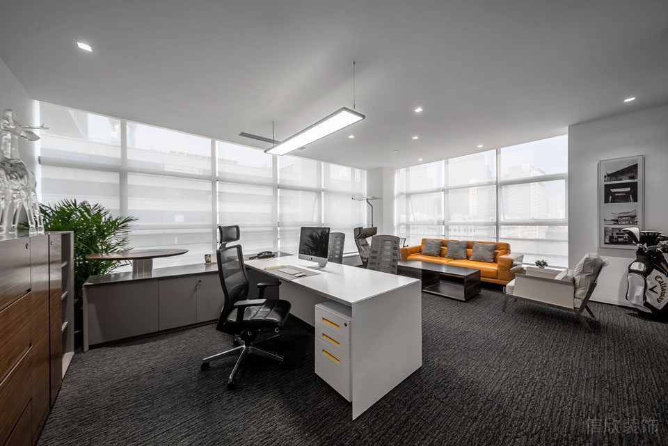 辦公室加厚地毯現(xiàn)代簡約風(fēng)總裁工作區(qū)裝修設(shè)計(jì)效果