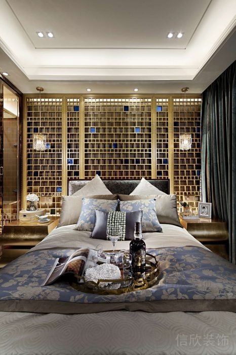 臥室裝修設(shè)計金屬墻體鏡面輕奢風設(shè)計效果