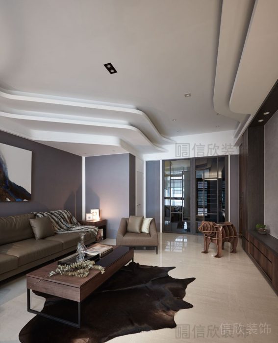 商務風全屋定制大廳休息區(qū)木制茶幾創(chuàng)意設(shè)計地毯