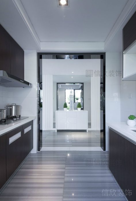 廚房裝修設(shè)計(jì)金屬環(huán)形木質(zhì)地板簡(jiǎn)約黑白色調(diào)效果圖