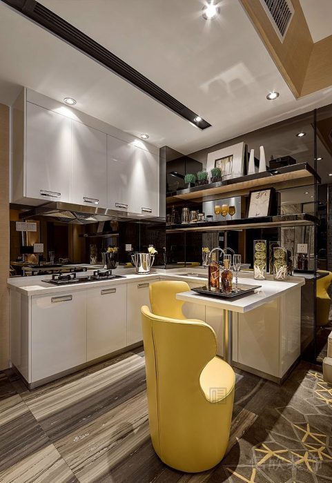 環(huán)形水吧臺現(xiàn)代輕奢風(fēng)開放式廚房設(shè)計圖