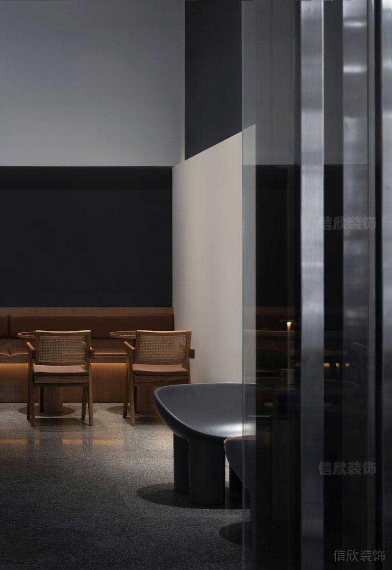 辦公室工業(yè)風(fēng)黑白色調(diào)休息區(qū)效果圖