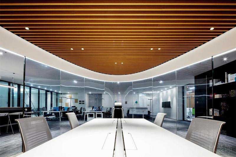 辦公室現(xiàn)代風會議室效果圖