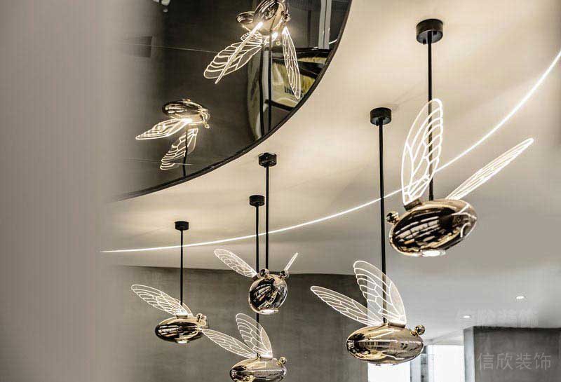 辦公室現(xiàn)代風藝術金屬小蜜蜂吊燈效果圖