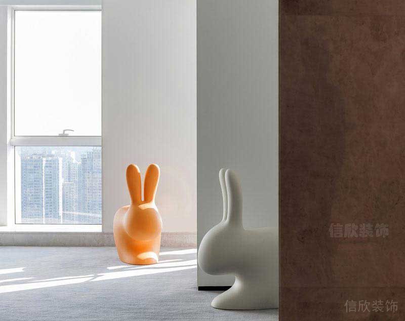 辦公室現(xiàn)代風藝術品裝飾擺件效果圖