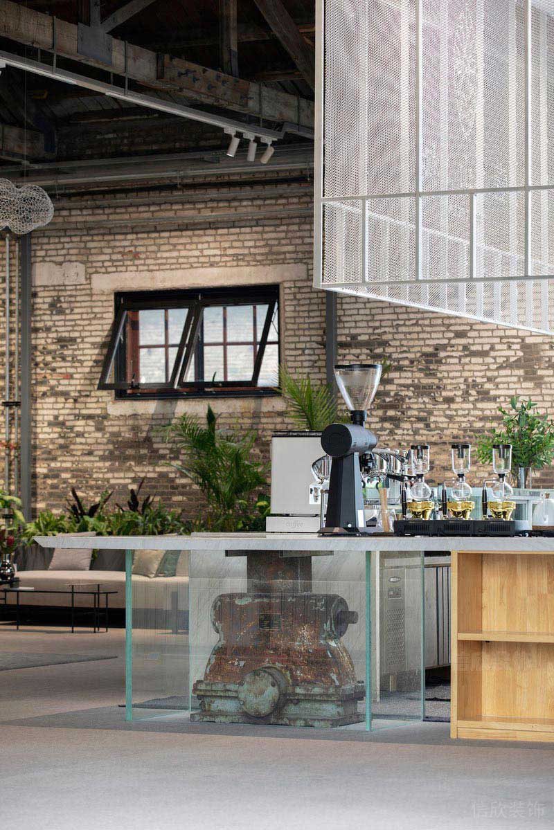 玻璃吧臺的設(shè)計效果