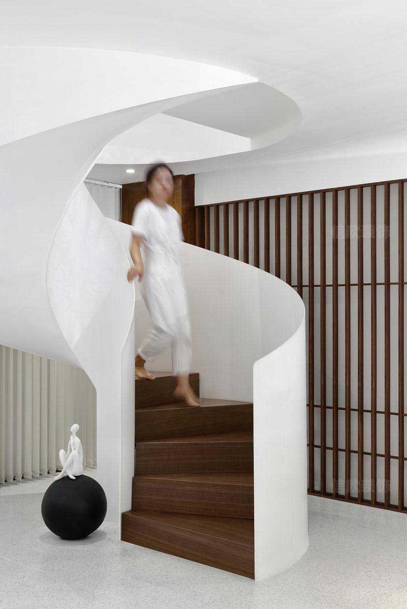 二手房改造別墅現(xiàn)代簡(jiǎn)約風(fēng)樓梯效果圖