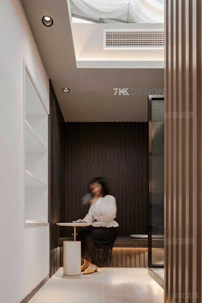 二手房改造別墅現(xiàn)代輕奢風(fēng)榻榻米休息區(qū)效果圖