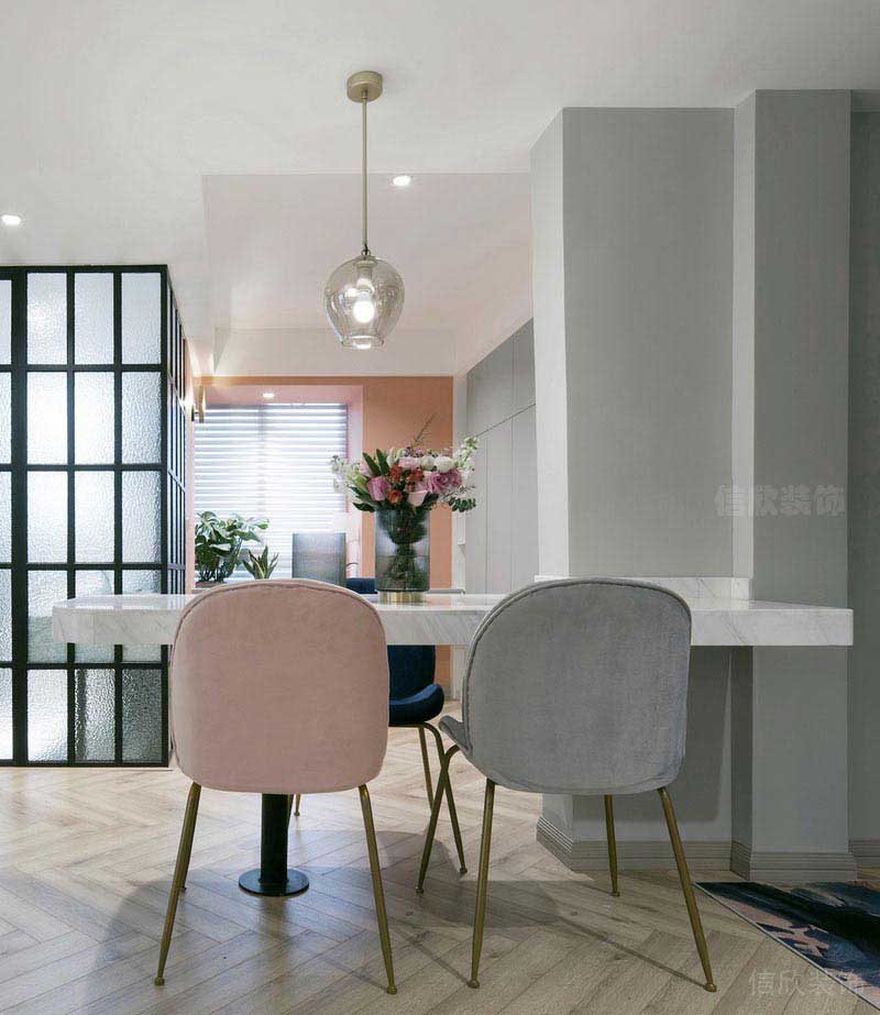 二手房改造現(xiàn)代輕奢風(fēng)大理石吧臺(tái)效果圖