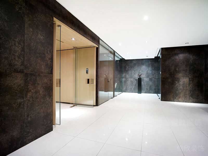 工業(yè)風辦公室走道銹蝕藝術(shù)涂料墻體