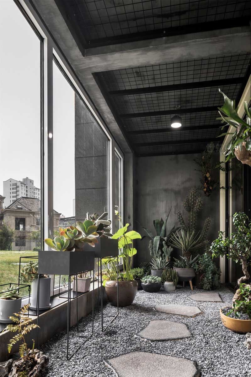 工業(yè)風(fēng)格辦公室綠植休閑區(qū)