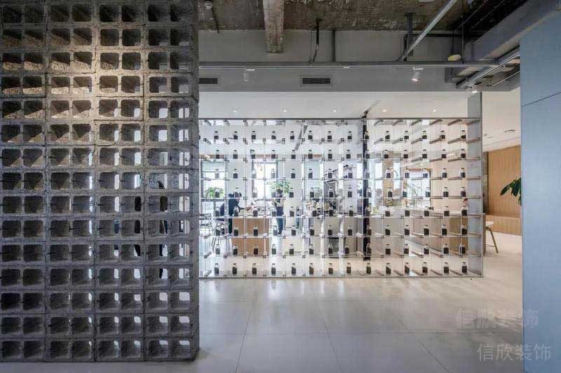 混搭風(fēng)辦公空間過道