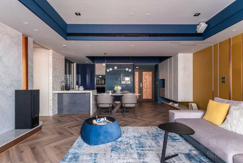 后現(xiàn)代風(fēng)格家居樣板間客餐廳