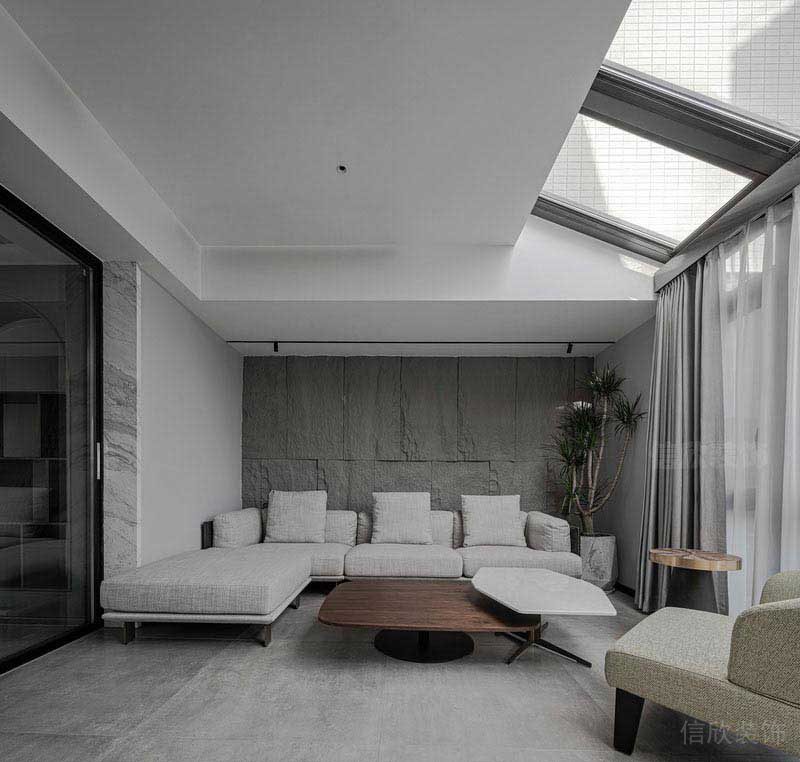 極簡(jiǎn)風(fēng)格家庭陽光房沙發(fā)