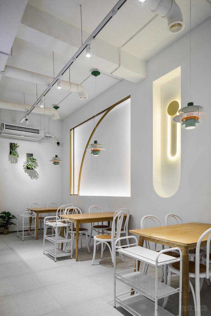 簡(jiǎn)潔、個(gè)性的餐廳設(shè)計(jì)方案